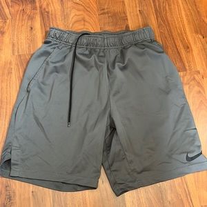 Nike Men’s Dri-Fit Medium Shorts
